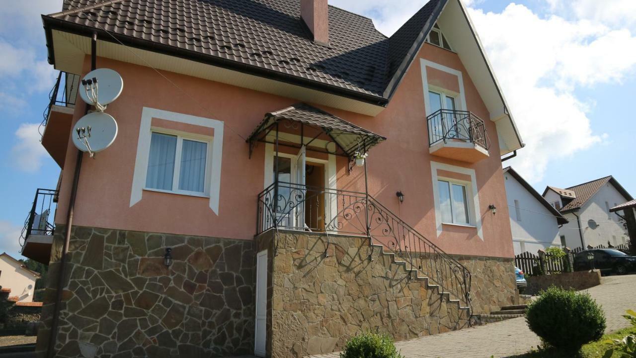 Вілла Milaro Skhidnytsia Bagian luar foto